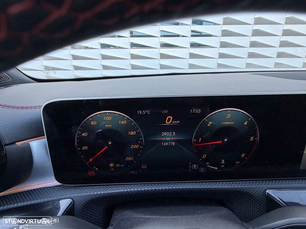 Mercedes-Benz CLA 200 - 14