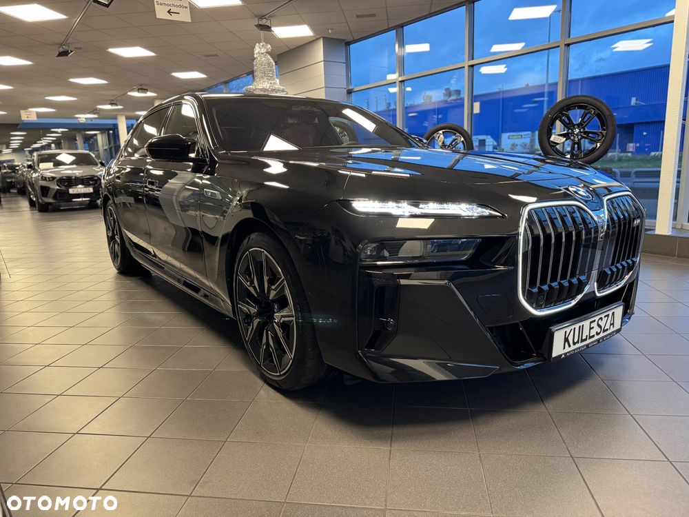 BMW i7 - 3