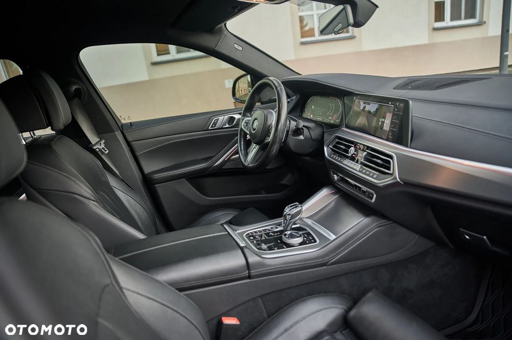 BMW X6 - 25