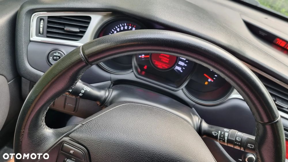Kia Ceed Cee'd 1.4 L - 31