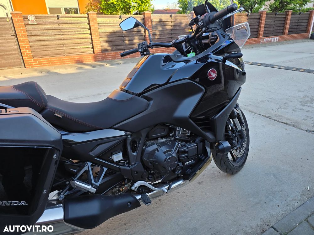 Honda NT 1100 - 2