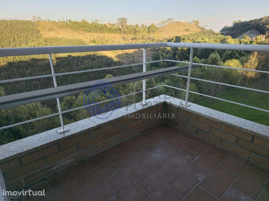 Venda de Apartamento T1 Ermesinde com Lugar de Garagem - Grande imagem: 2/42