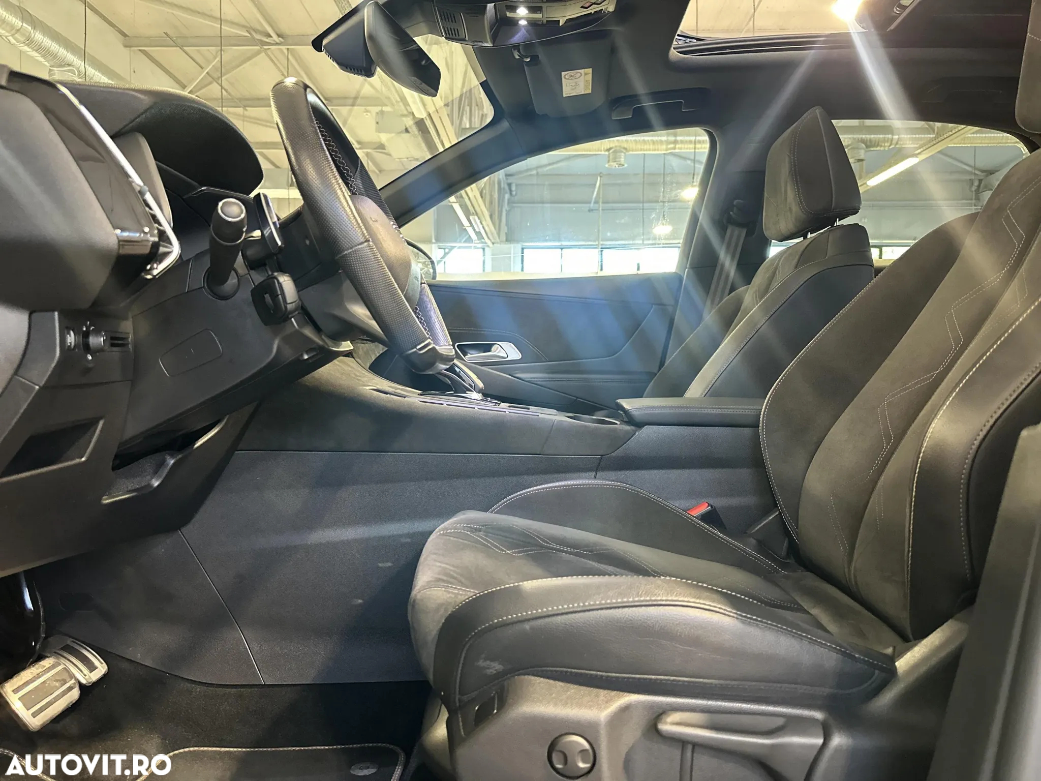 DS Automobiles DS 7 Crossback - 24
