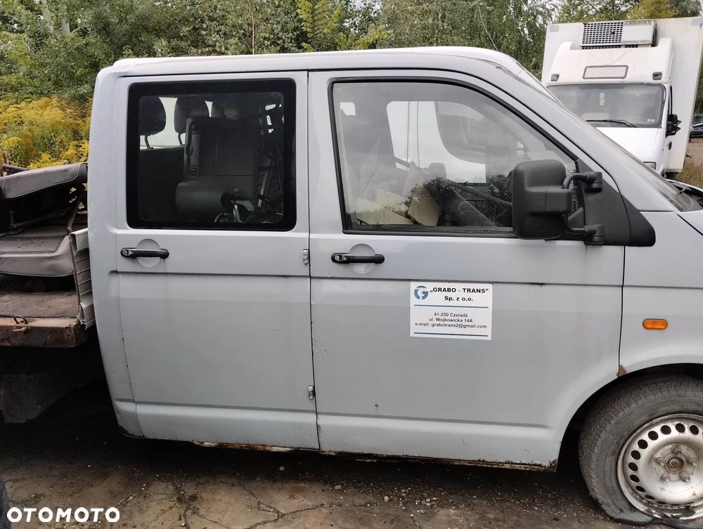 Sprzedam kompletny przód Volkswagen T5 - 2