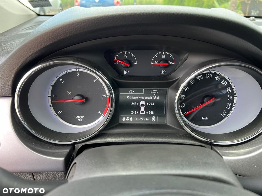 Opel Astra 1.6 D Start/Stop Ultimate - 27