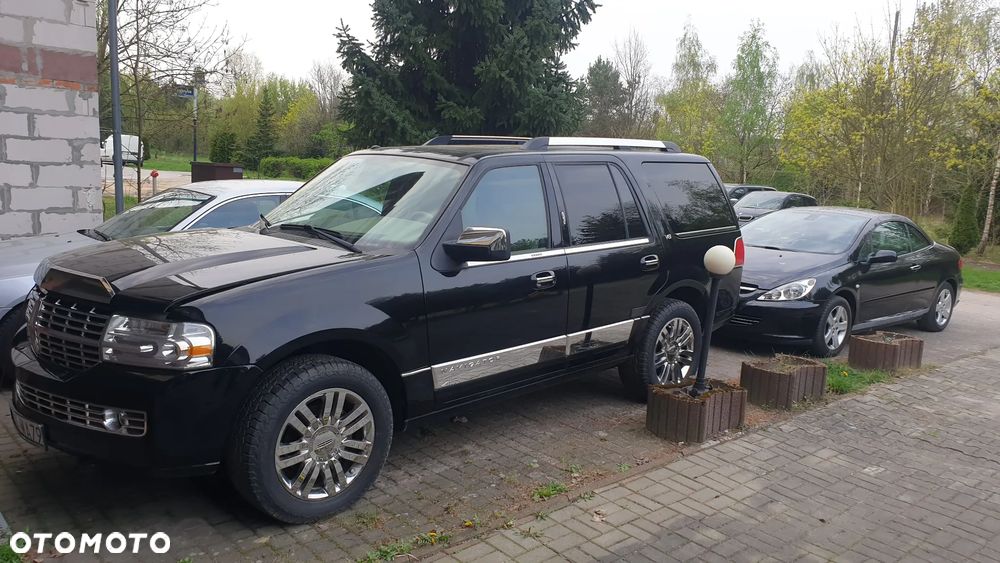 Lincoln Navigator ver-5-4-4wd-luxury - 10