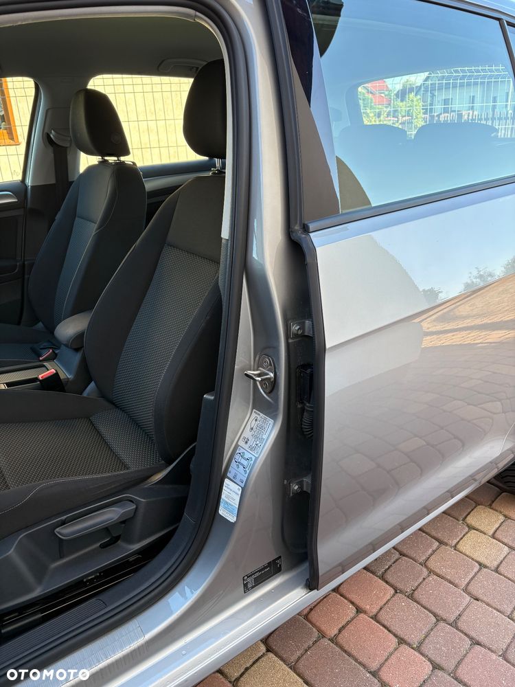 Volkswagen Golf 1.0 TSI BMT Trendline - 8