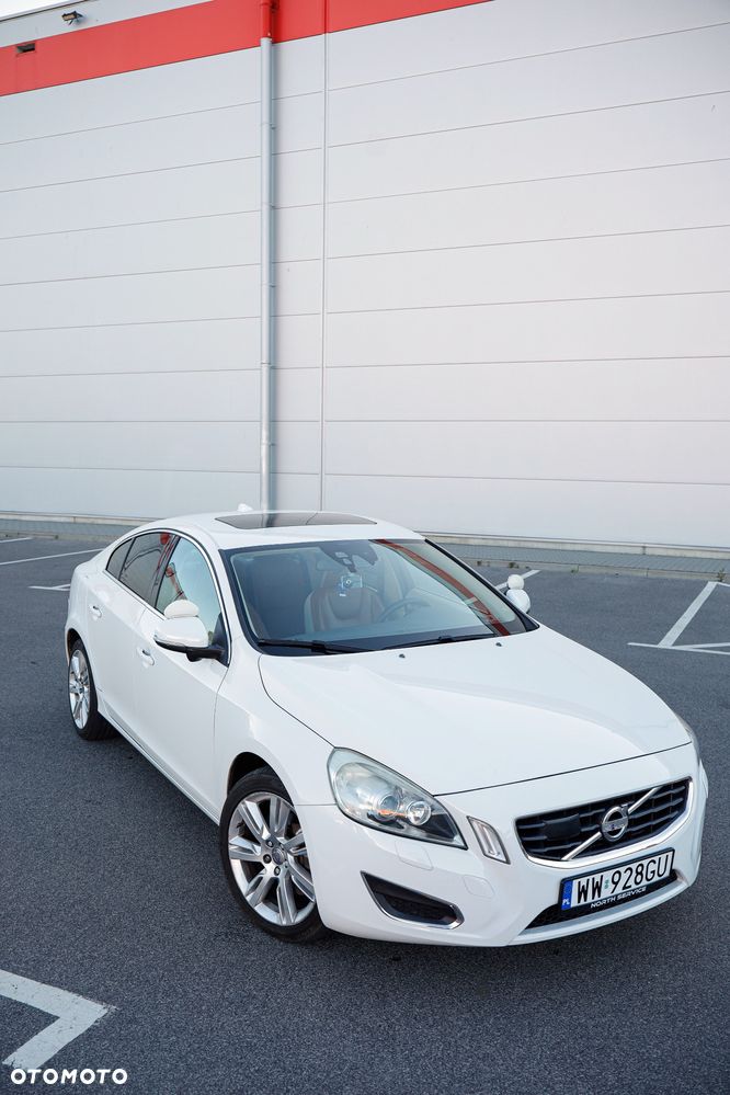 Volvo S60 - 3