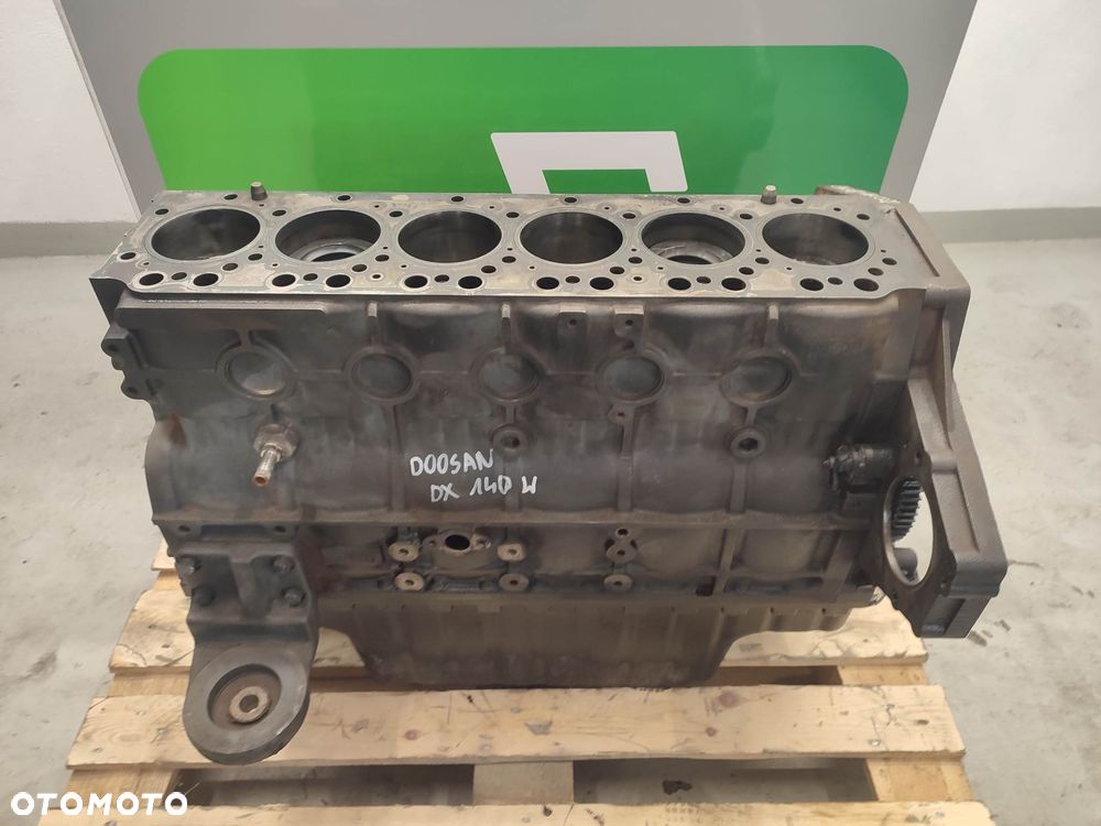 Blok silnika Doosan DX 140W (Doosan DL06) - 10
