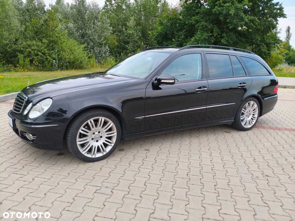 Mercedes-Benz Klasa E 500 4-Matic Avantgarde - 1