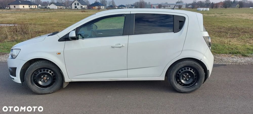 Chevrolet Aveo 1.6 LTZ - 3