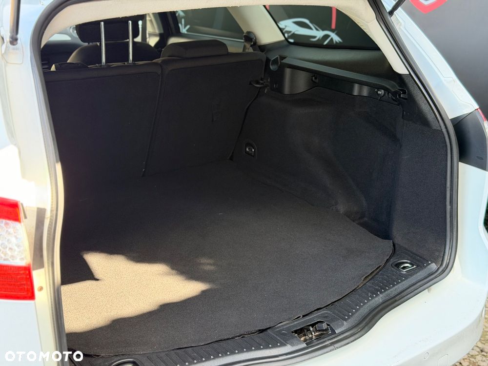 Ford Mondeo - 25