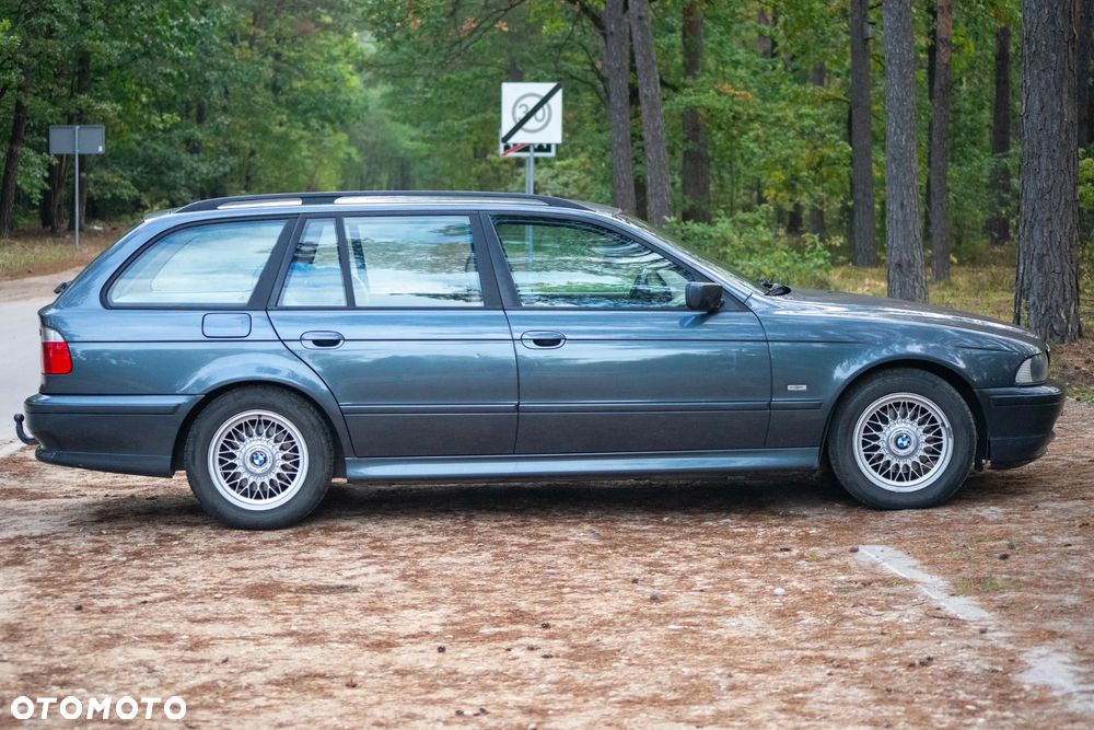 BMW Seria 5 - 8