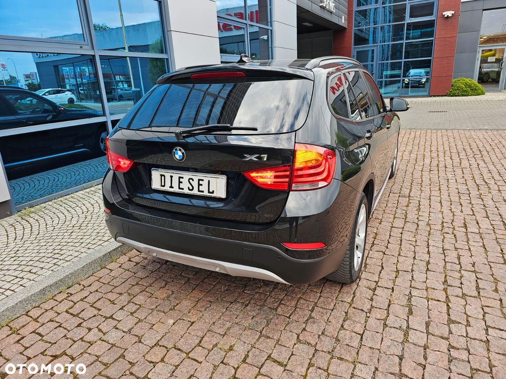 BMW X1 sDrive18d xLine - 21