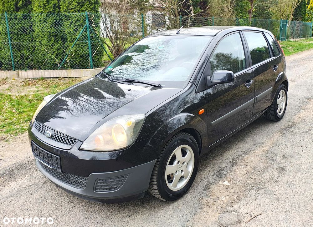 Ford Fiesta 1.3 Ambiente - 3