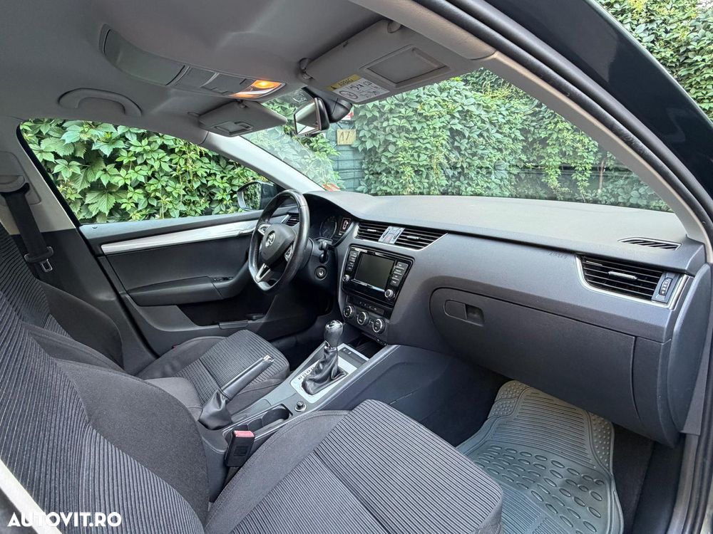 Skoda Octavia - 7