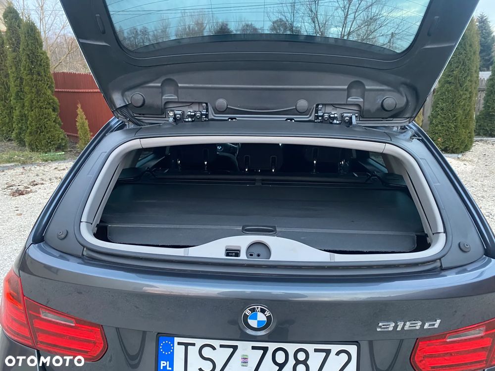 BMW Seria 3 - 36