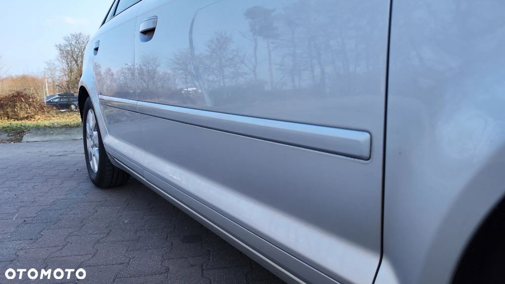 Audi A3 Sportback 1.6 TDI DPF Attraction - 31