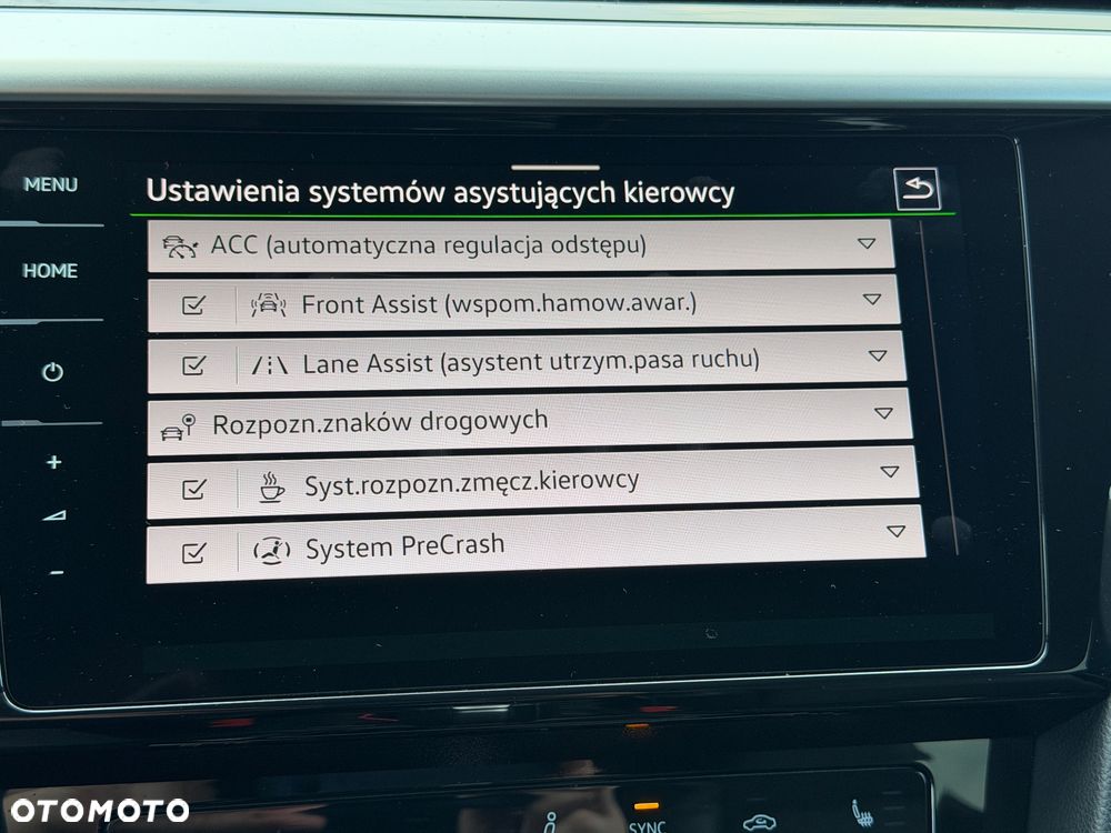 Volkswagen Arteon 2.0 TDI SCR 4Motion DSG R-Line - 36