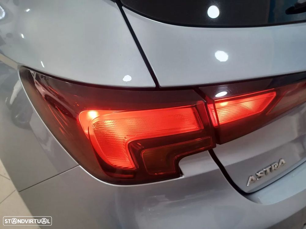 Opel Astra 1.0 Business Edition S/S - 27