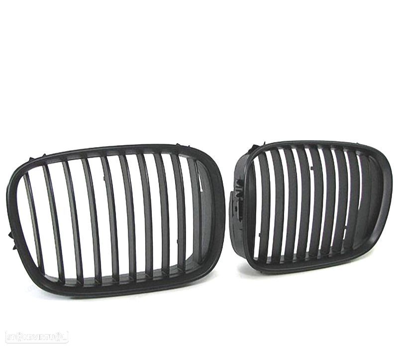 GRELHAS FRONTAIS BMW E39 95-03 LOOK PRETO MATE - 2