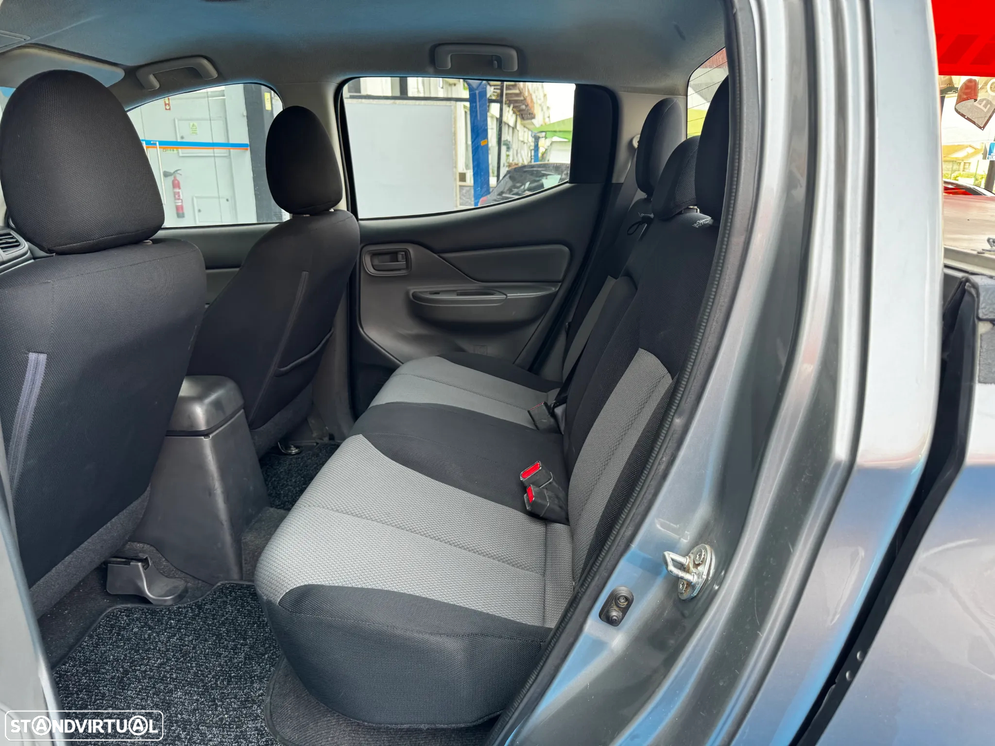 Mitsubishi L200 - 7