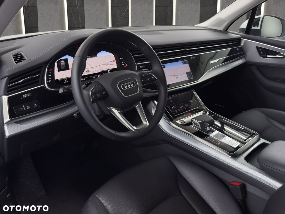 Audi Q7 - 11