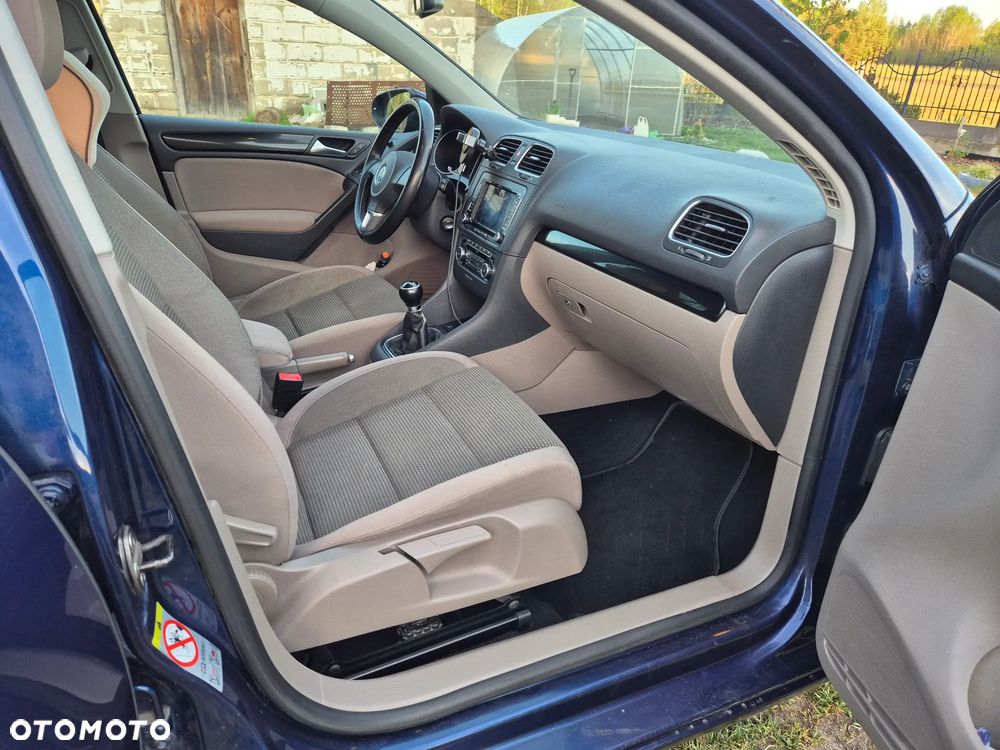 Volkswagen Golf 2.0 TDI Highline - 14