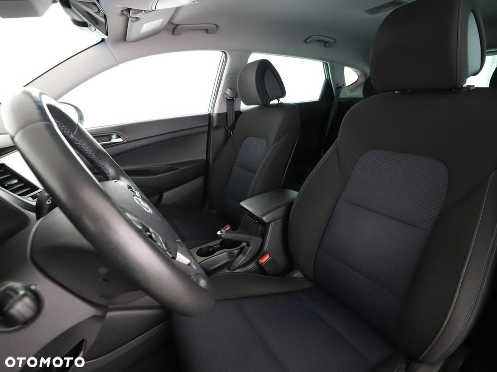 Hyundai Tucson 2.0 CRDi 4WD Automatik Advantage - 14