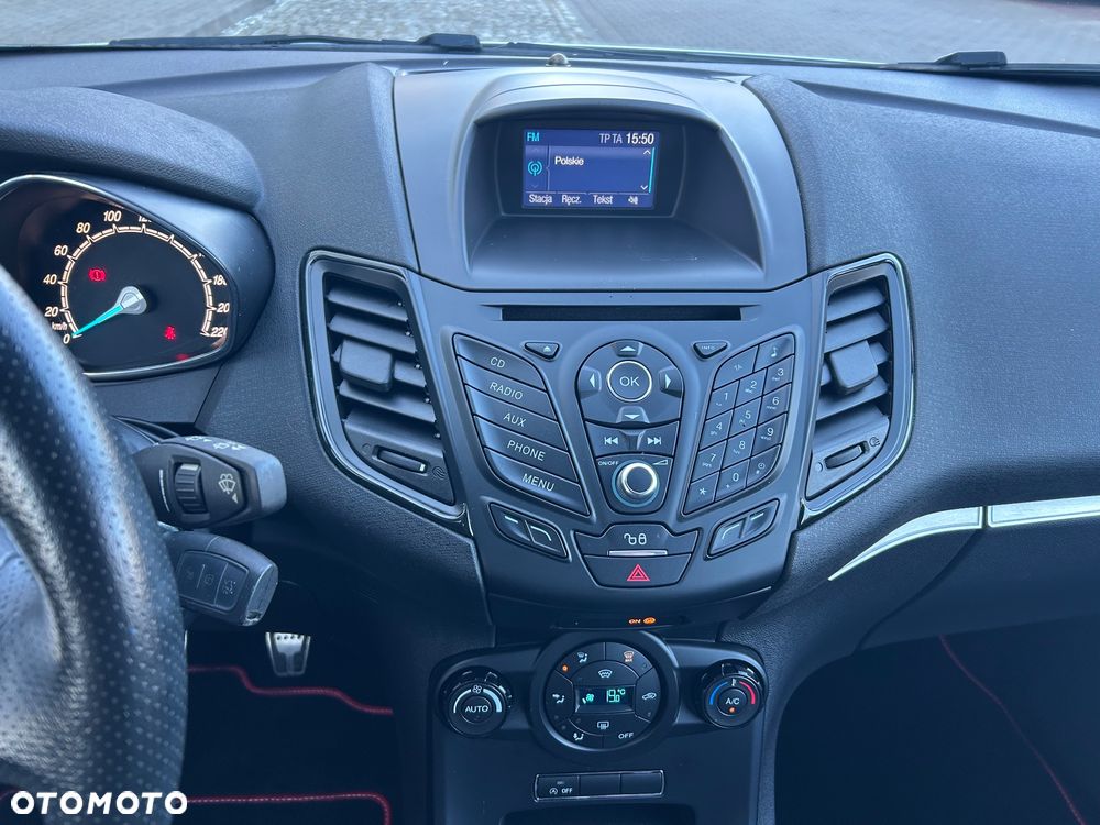 Ford Fiesta 1.0 EcoBoost STart-Stop ST-LINE - 25