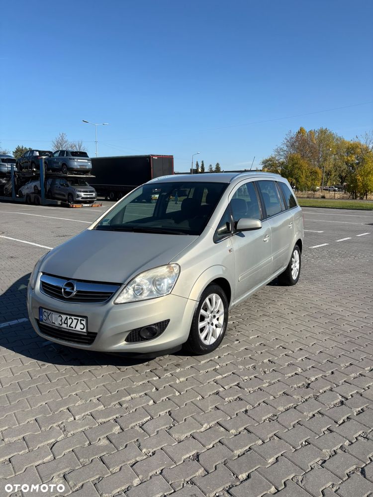 Opel Zafira - 4