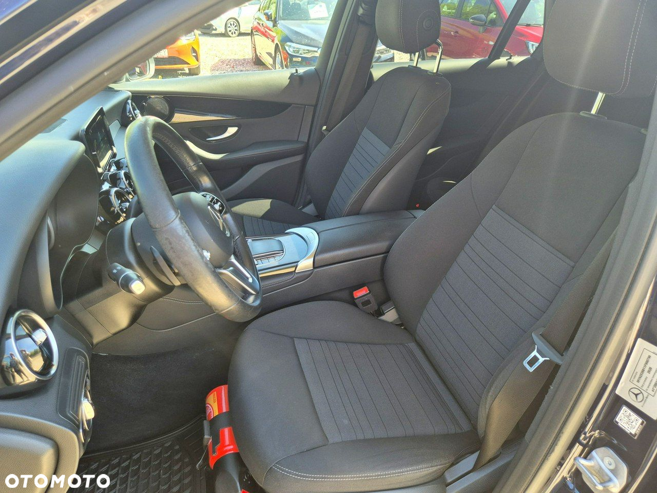 Mercedes-Benz GLC - 22