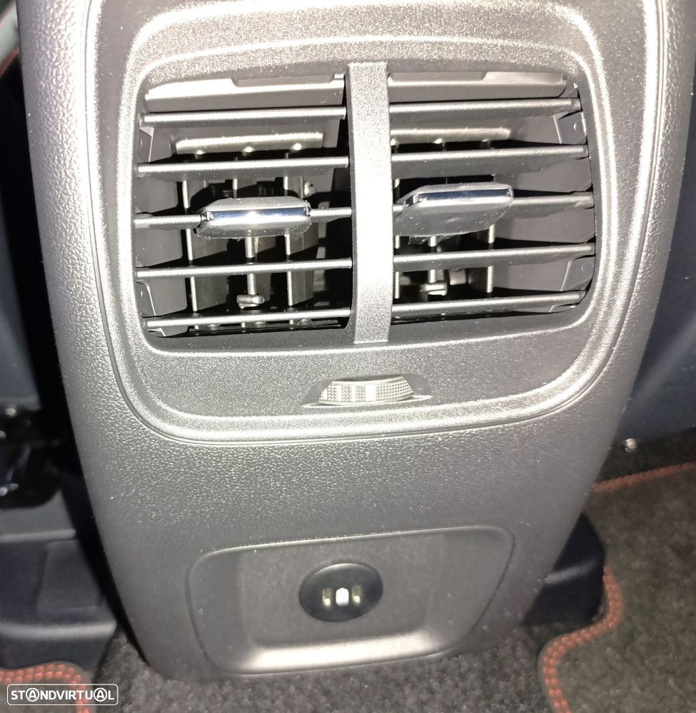 Ford Kuga 2.5 PHEV ST-Line - 9