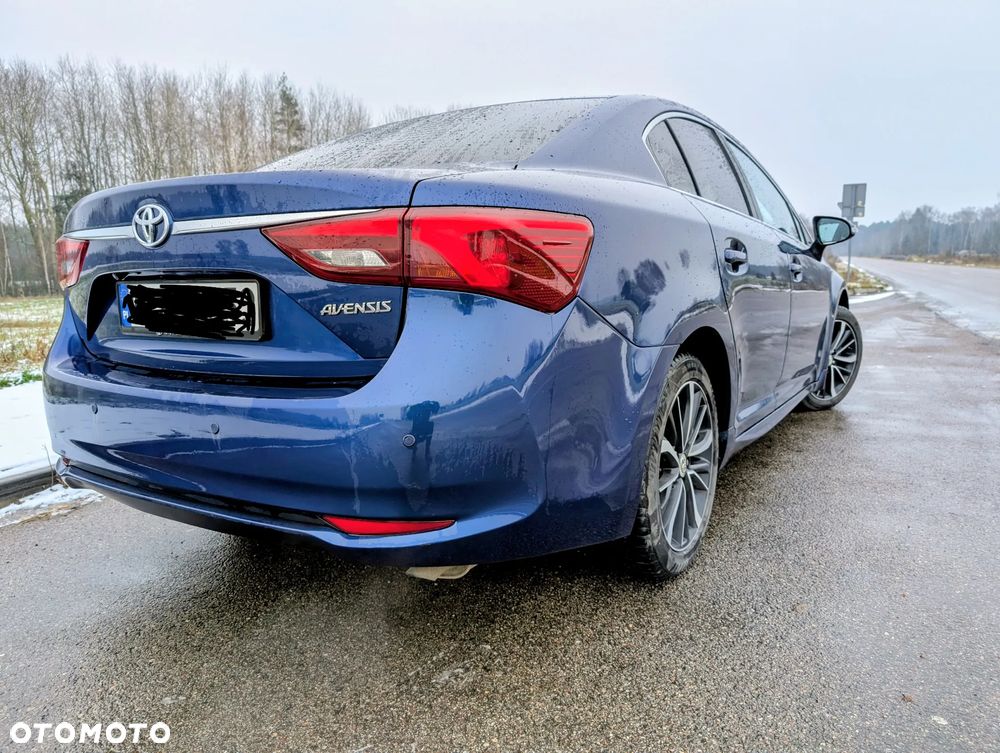 Toyota Avensis 1.8 Prestige MS - 4