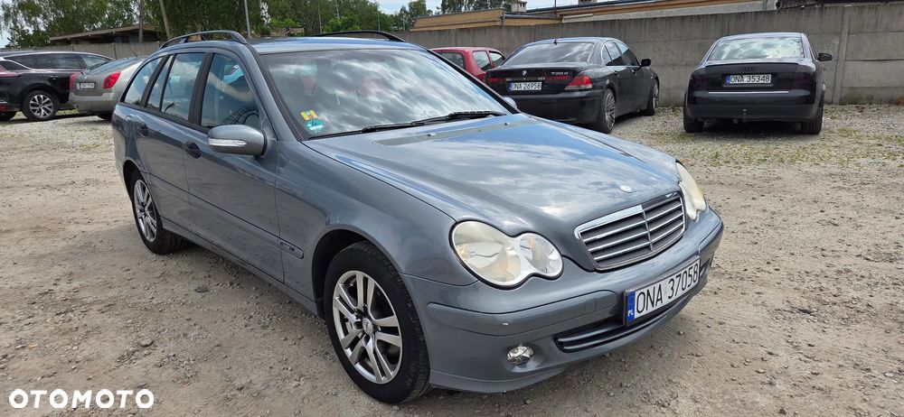 Mercedes-Benz Klasa C 180 T Kompressor Classic - 10
