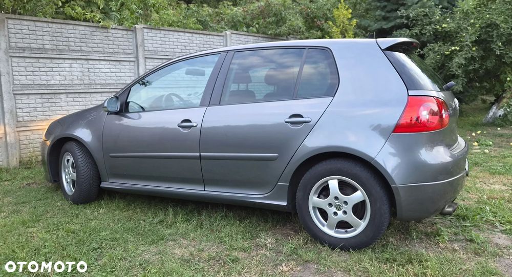 Volkswagen Golf 1.6 FSI Goal - 6