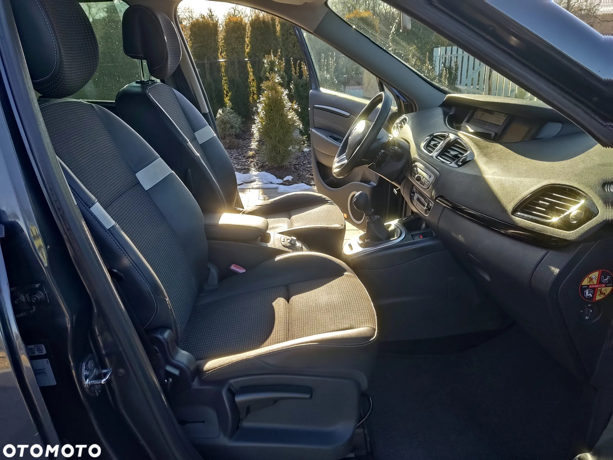 Renault Grand Scenic dCi 110 FAP Expression - 19