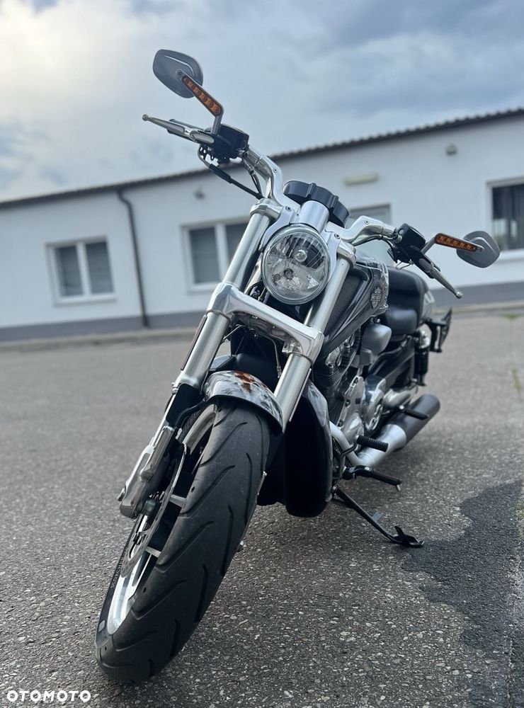 Harley-Davidson V-Rod Muscle - 18