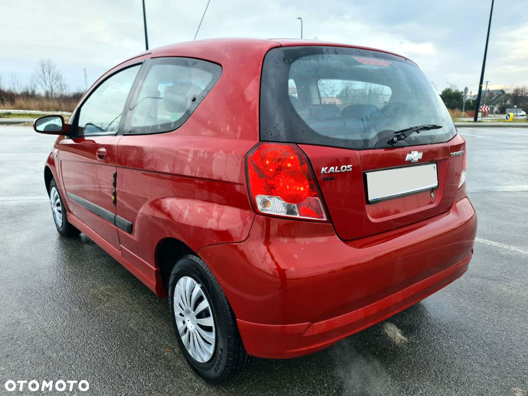 Chevrolet Kalos - 28