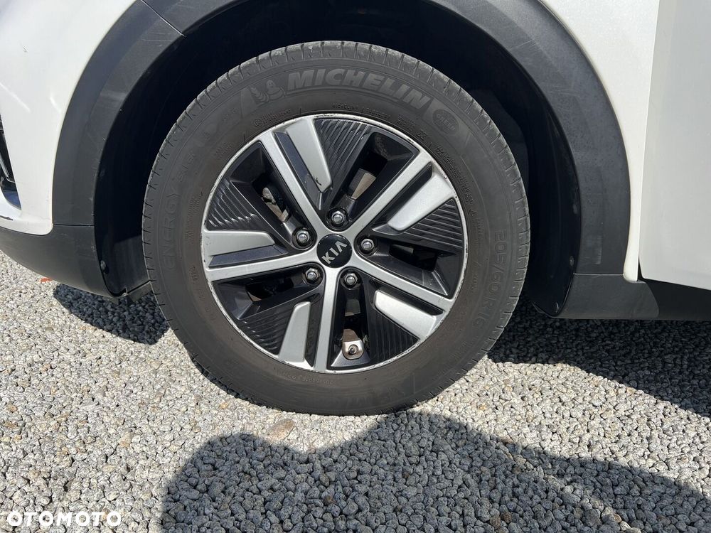 Kia Niro - 19