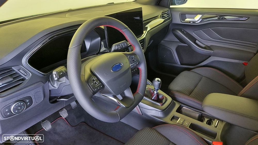 Ford Focus 1.0 EcoBoost MHEV ST-Line - 6