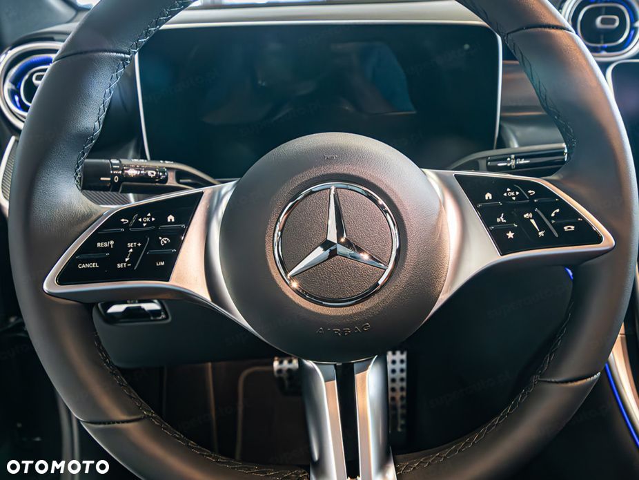 Mercedes-Benz GLC - 8