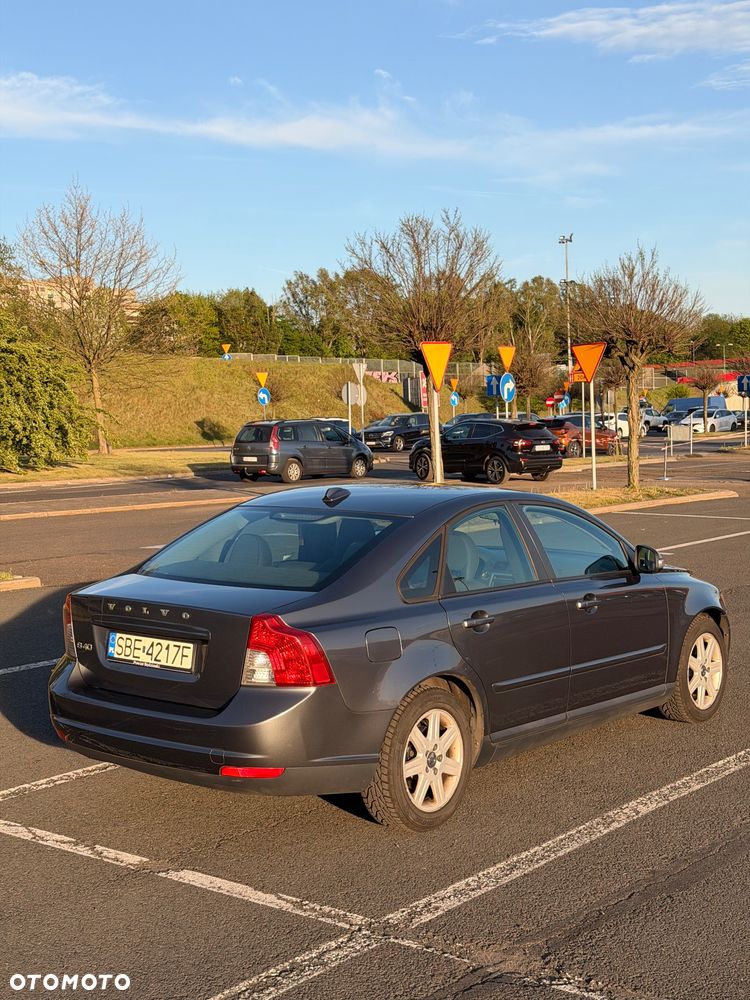 Volvo S40 2.0D - 10
