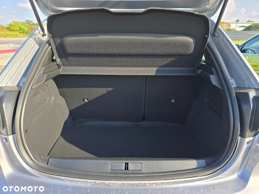 Peugeot 208 1.2 mHEV Allure - 9
