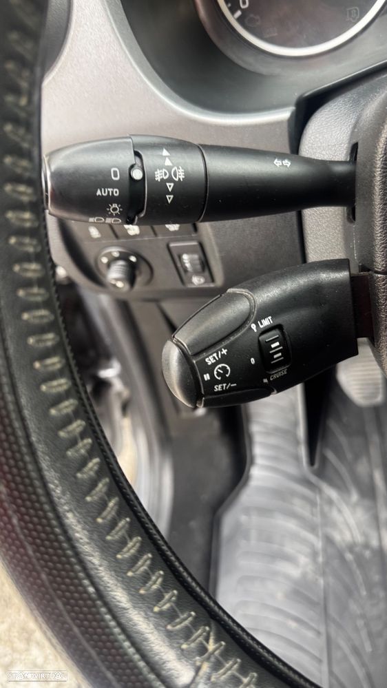 Peugeot Partner 1.6 BlueHDi Confort - 13