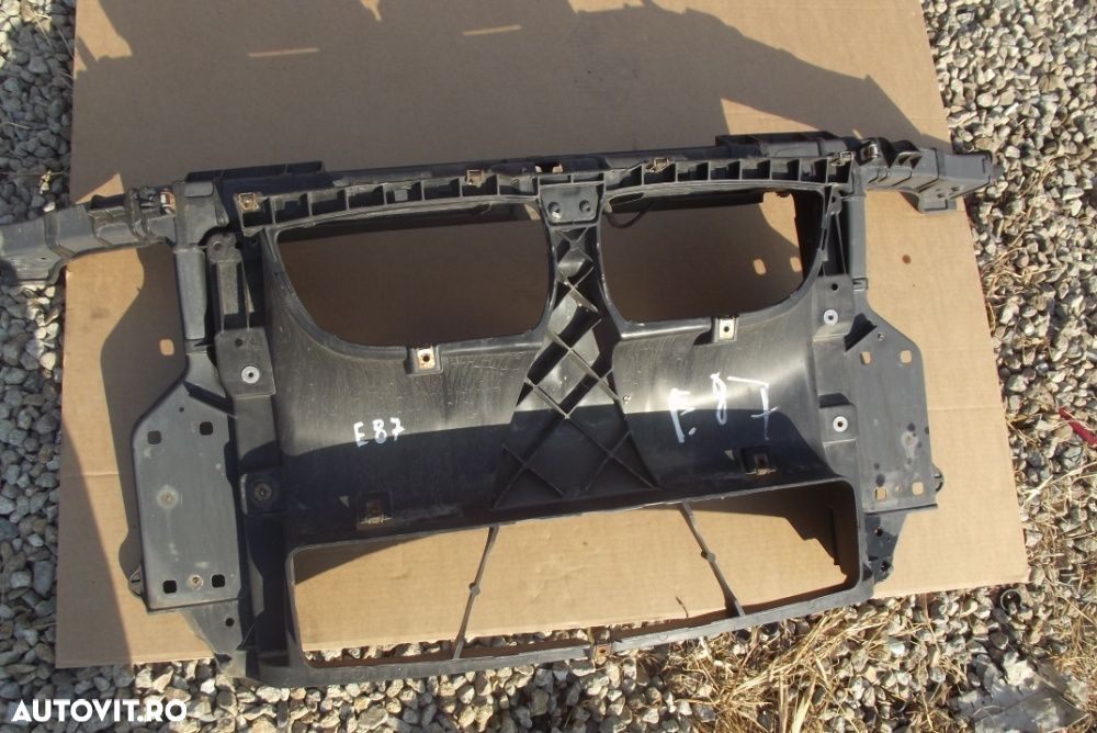 Tregher BMW Seria 1 E87 armatura bara fata BMW E87 calandru dezmembrez - 1