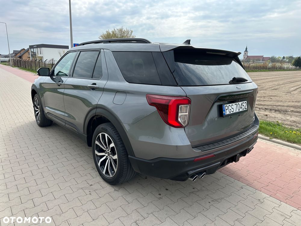 Ford Explorer EcoBoost Plug-in Hybrid PLATINUM - 5