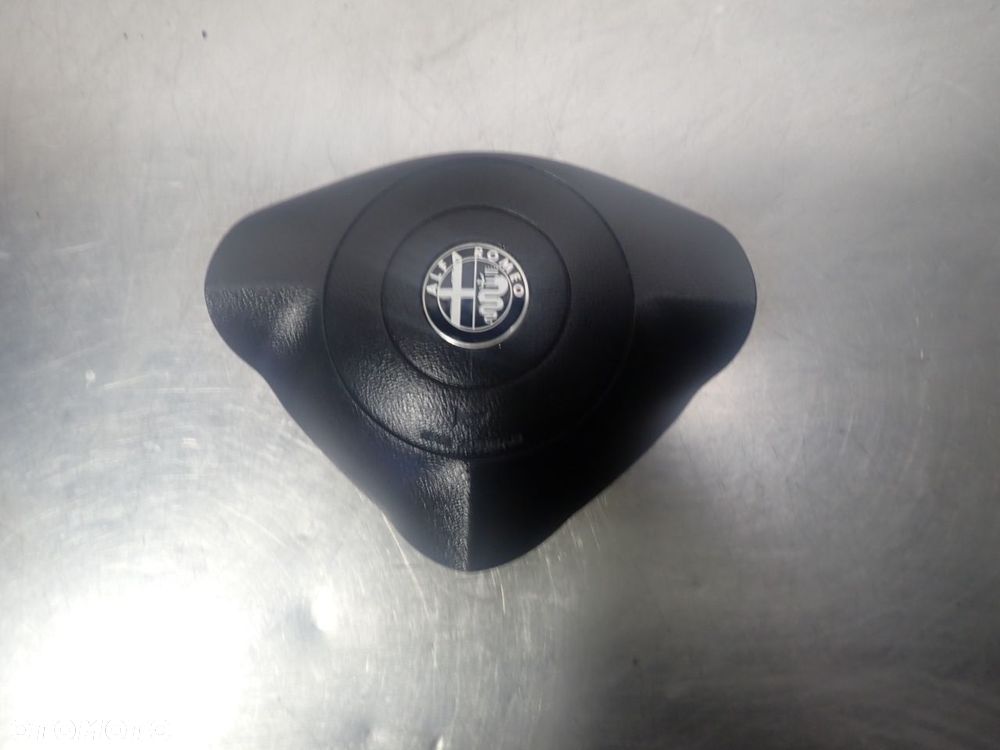 PODUSZKA KIEROWCY ALFA ROMEO GT - 1