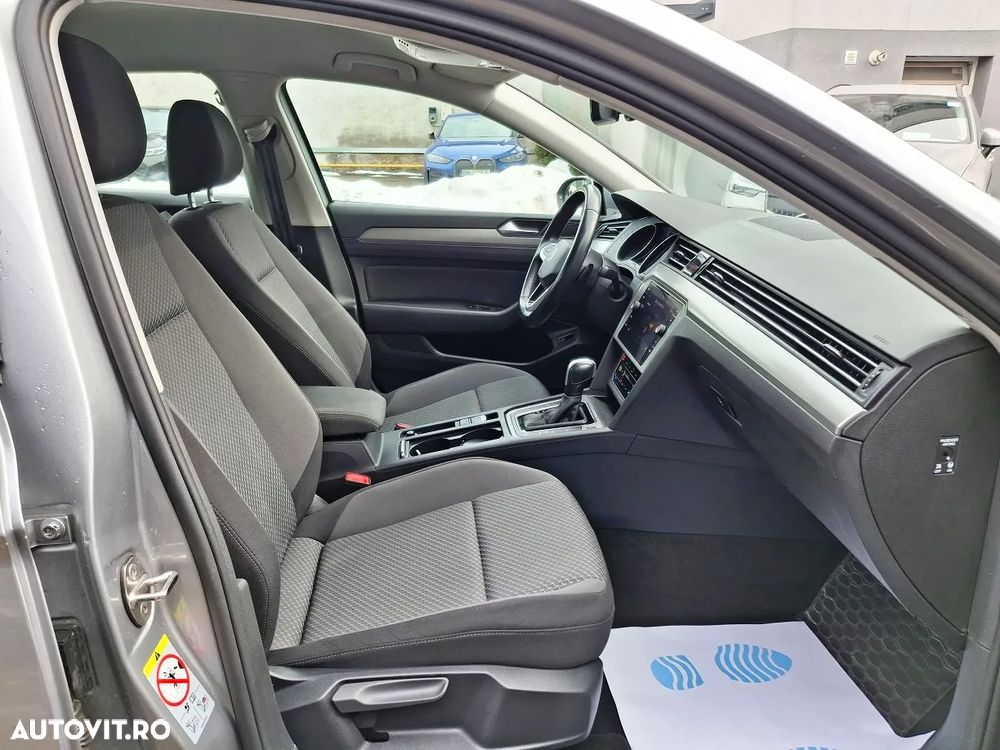 Volkswagen Passat 2.0 TDI DSG Advance - 12