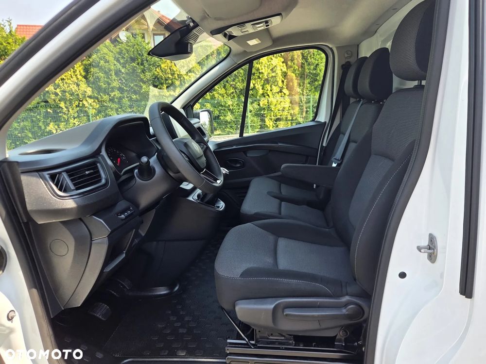Renault TRAFIC - 15